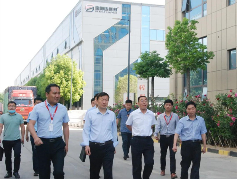 許昌市委副秘書長尚根法來訪寶潤達考察